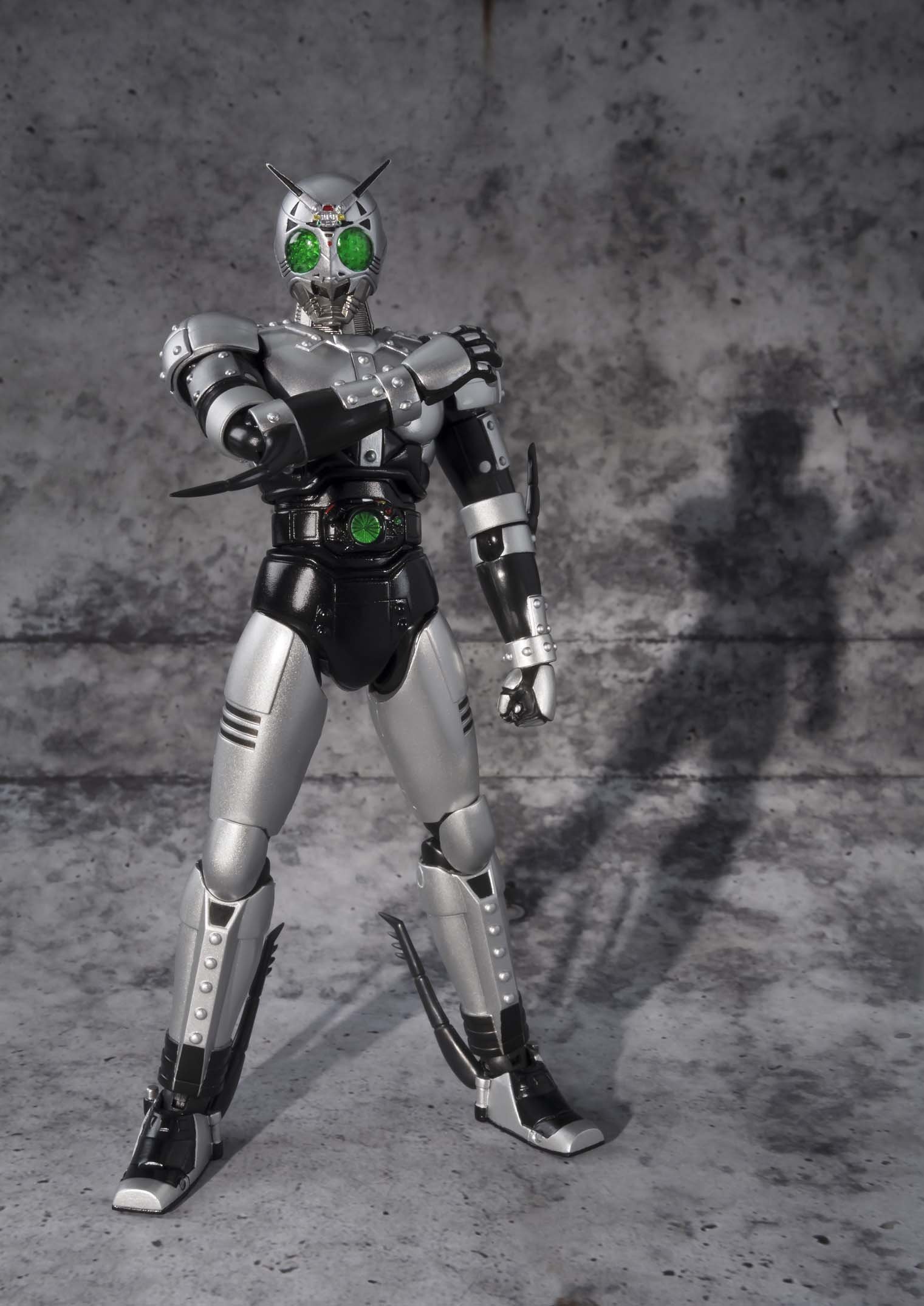 仮面ライダーBLACK RX シャドームーン バイオライダー シャドームーン（RX） | 仮面ライダー図鑑 | 東映